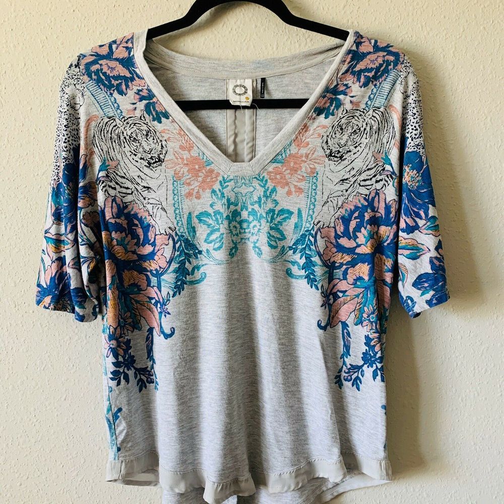 Anthropologie AKEMI + Kin Tiger Floral Printed Tee - Picture 1 of 6
